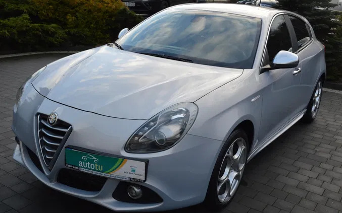 samochody osobowe Alfa Romeo Giulietta cena 31900 przebieg: 234321, rok produkcji 2015 z Radzyń Podlaski